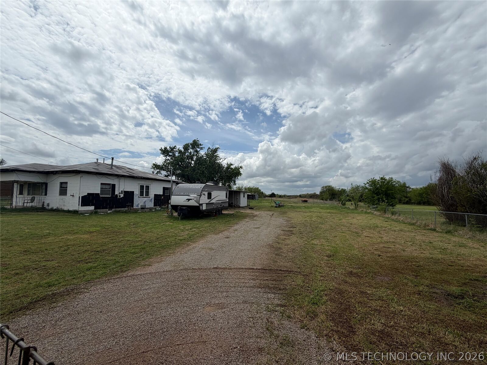 Property Photo:  2922 N Kings Highway  OK 74023 