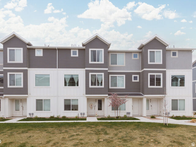 Property Photo:  962 E Drifter Ln 2257  UT 84045 