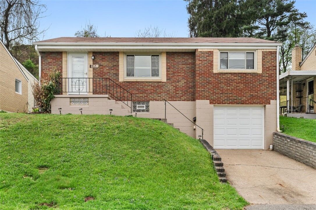 Property Photo:  87 Cedar Ave  PA 15202 