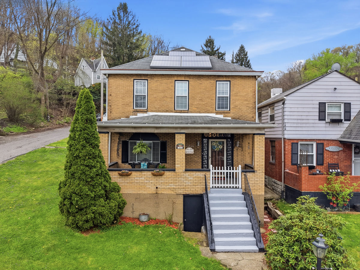 Property Photo: 144 Davis Avenue PA 15136