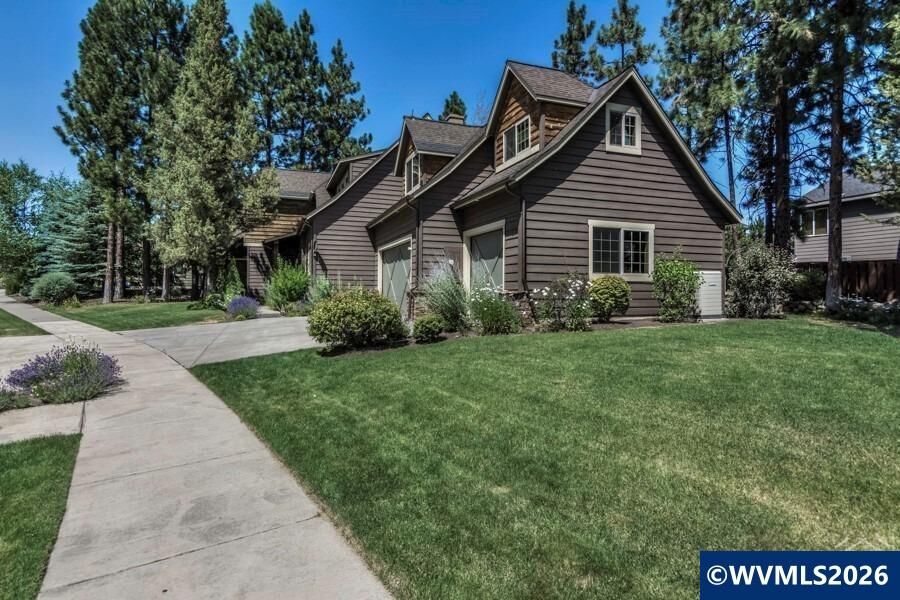 Property Photo:  61212 Gorge View St  OR 97702 