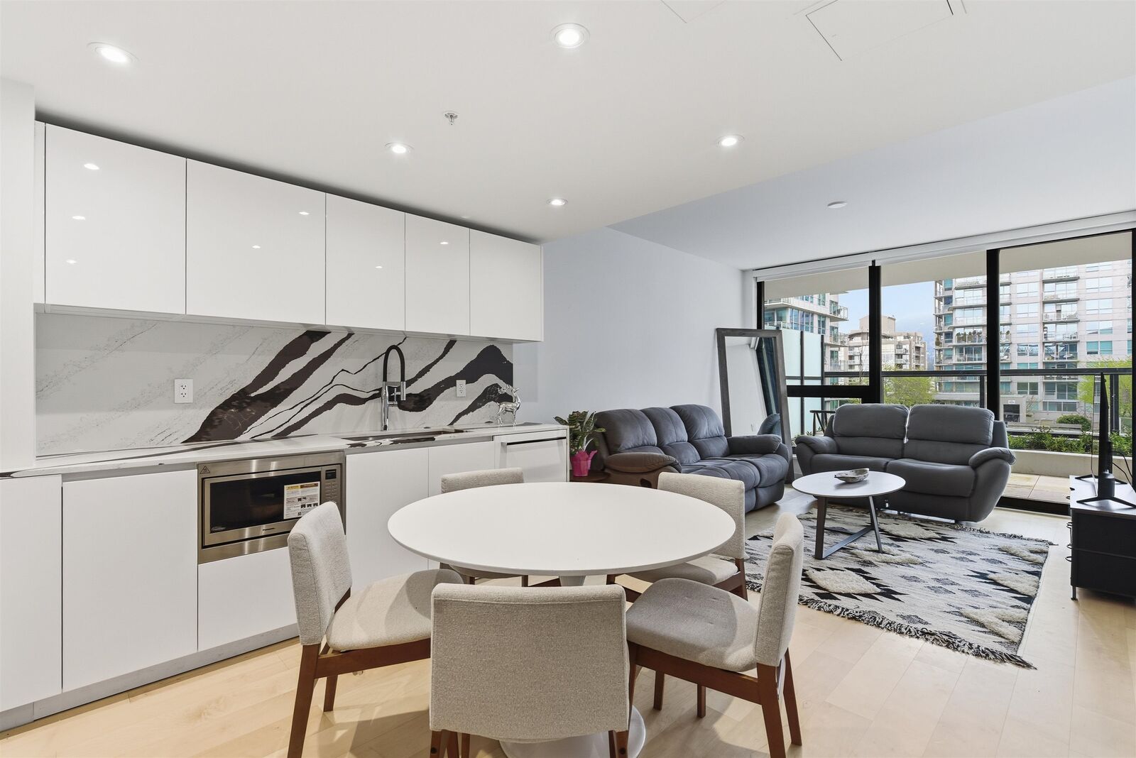 Property Photo: 135 E 13th Street 410 BC V7T 1C3