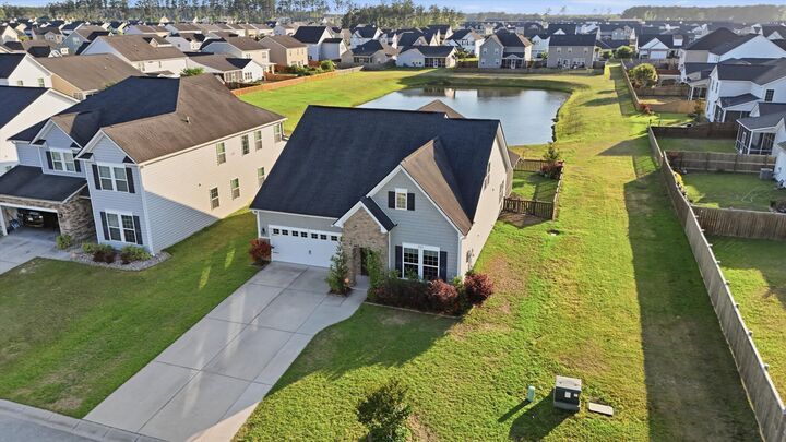 Property Photo:  205 Witch Hazel Street  SC 29486 