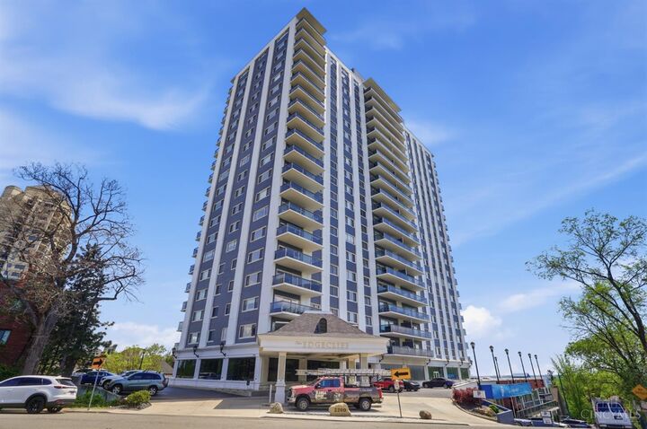 Property Photo:  2200 Victory Parkway  OH 45206 