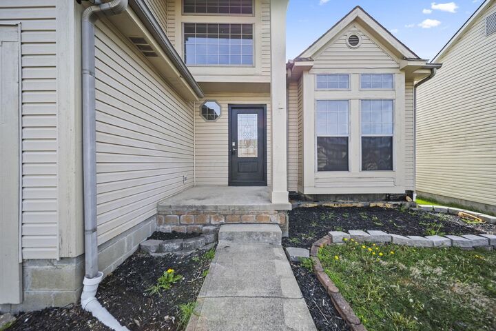 Property Photo:  3268 Stadler Drive  OH 43147 