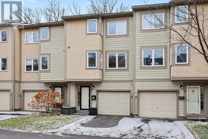 Property Photo:  19 Peary Way  ON K2L 1Z9 