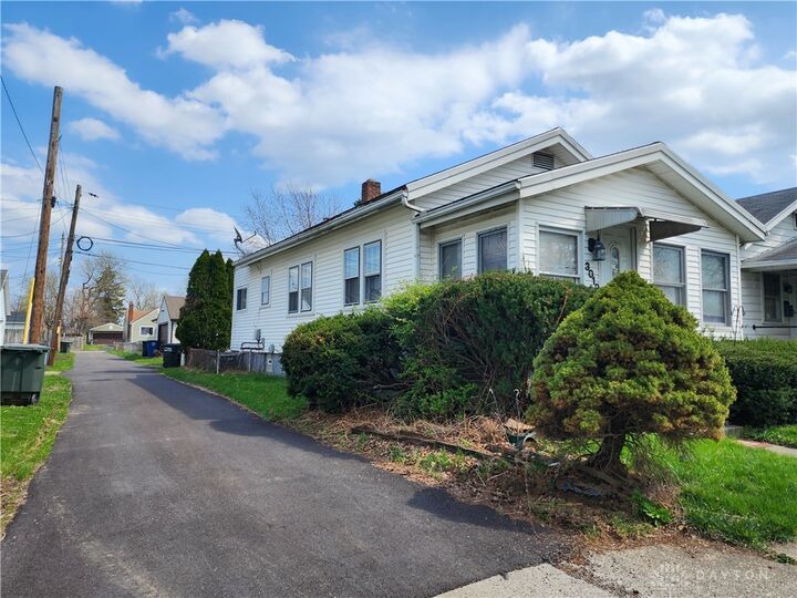 Property Photo:  3012 Wayland Avenue  OH 45420 
