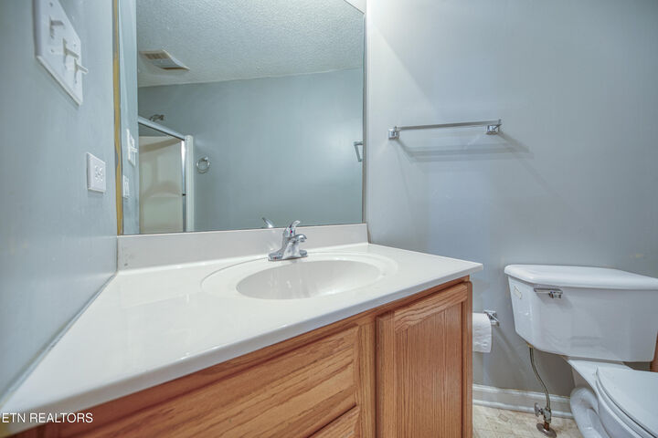 Property Photo:  180 Hidden Oaks Lane  TN 37772 