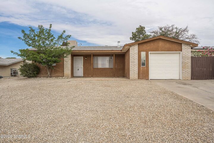 Property Photo:  1971 Cummings Court  NM 88001 