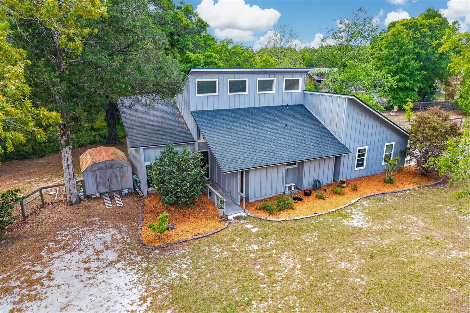 Property Photo:  9406 SW 78th Court  FL 32608 