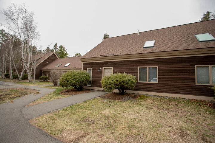 Property Photo:  10 Hubbard Farms Road 6  ME 04473 