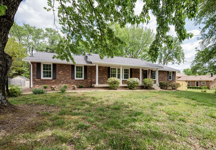 Property Photo:  2117 Aileen Dr  TN 37013 