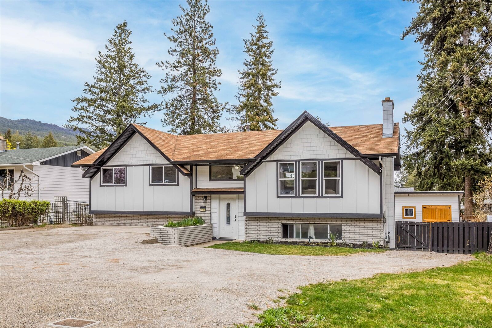 Property Photo:  3281 McIver Road  BC V4T 1G2 