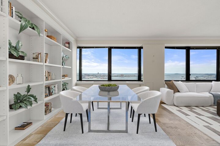 Property Photo:  65 East India Row 27E  MA 02110 