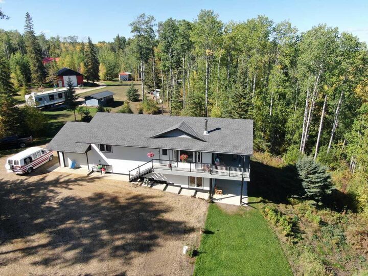Property Photo: 1st Avenue Key Cove Estates #10 AB T0G 1J0