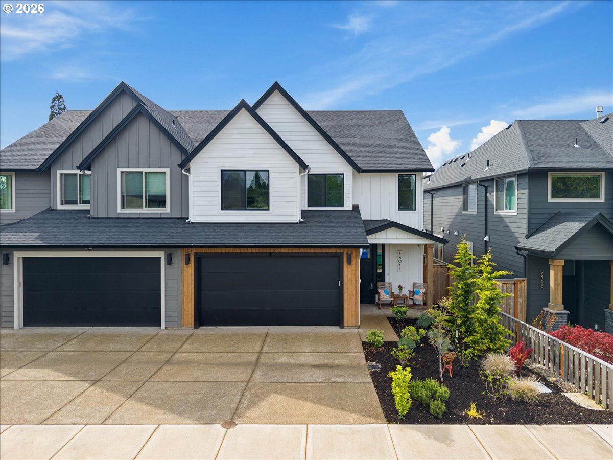 Property Photo:  14011 SE Linden Ln  OR 97222 