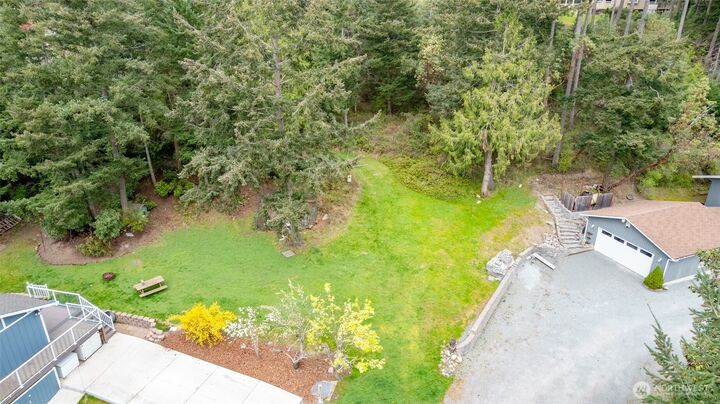 Property Photo: 689 Sitka Place WA 98257