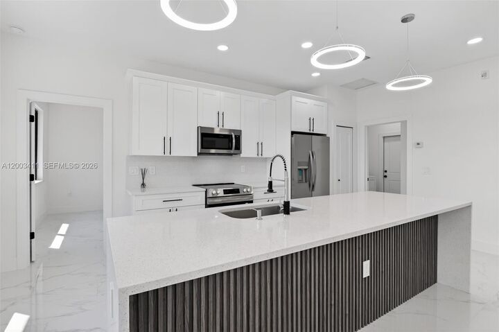 Property Photo:  312 Rand Ave.  FL 33974 