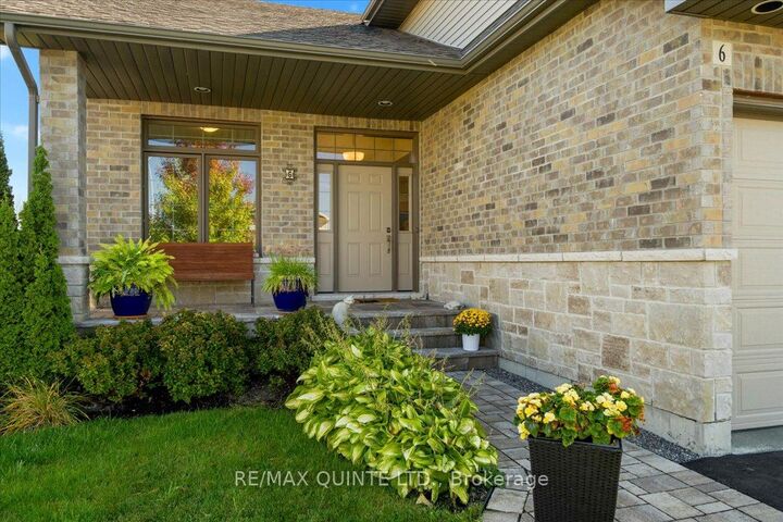 Property Photo: 6 Granby Court ON K8N 5W6