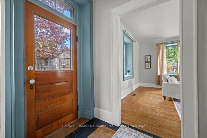 Property Photo:  52 Brock Road S  ON N0B 2J0 