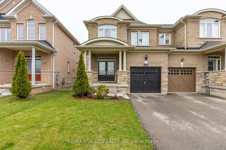 Property Photo: 943 Transom Crescent ON L9T 8K4