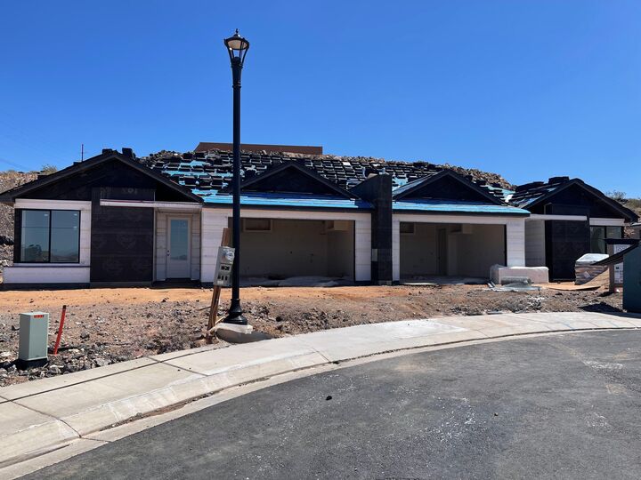 Property Photo:  1630 W 470 N  UT 84737 