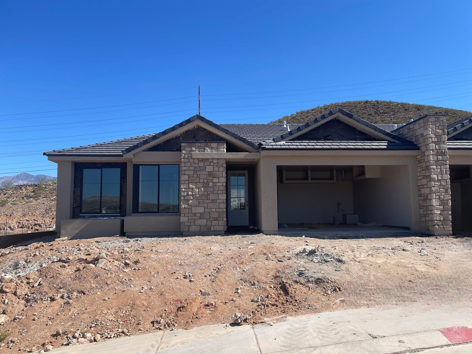 Property Photo:  1540 W 540 N  UT 84737 