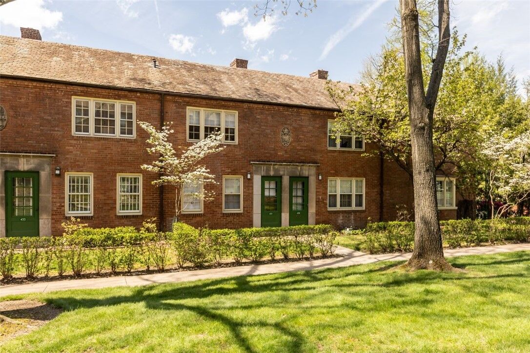 Property Photo:  421 Olympia Road  PA 15211 