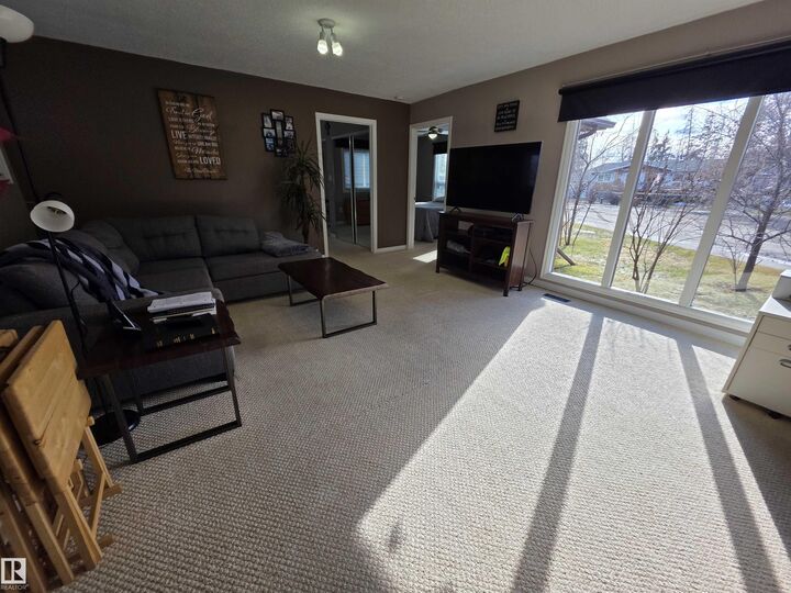 Property Photo:  4929 53 Street  AB T0E 0S0 