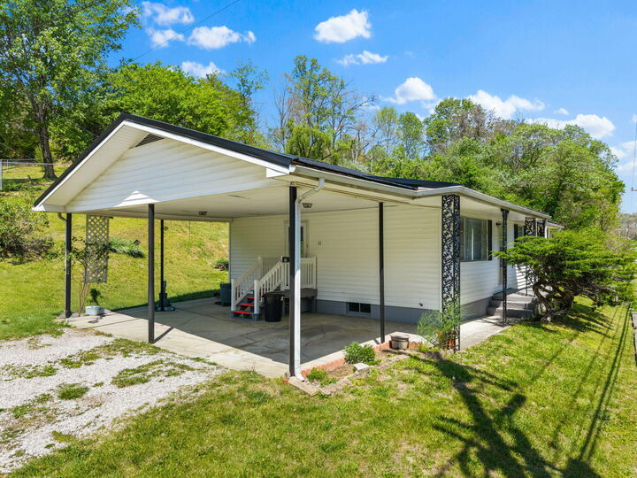 Property Photo:  10 Frog Avenue  KY 40962 