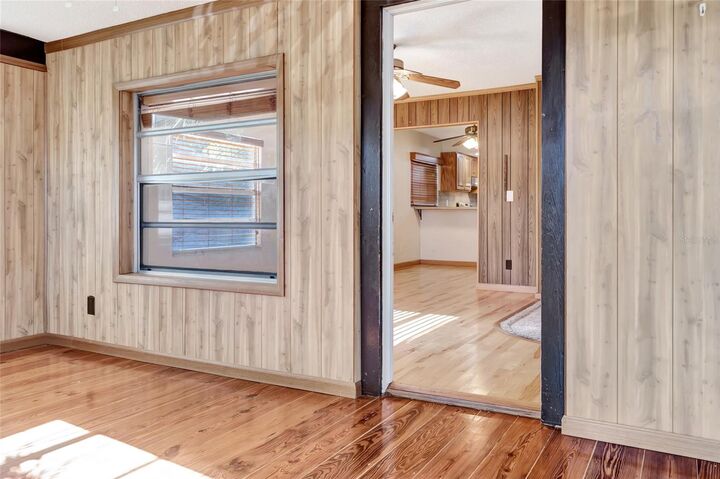 Property Photo:  1077 Linden Street  FL 34711 