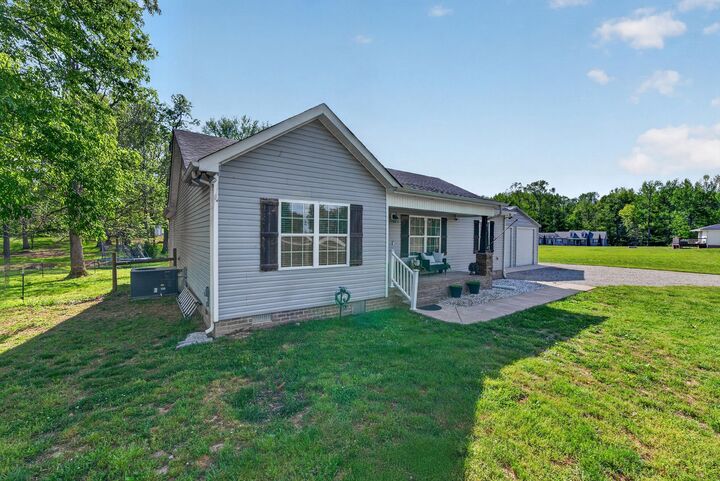 Property Photo:  253 Spring Meadows Ln  TN 37357 