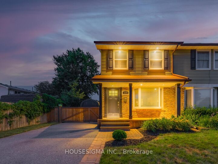 Property Photo:  1379 Orlando Court  ON L1G 6T8 