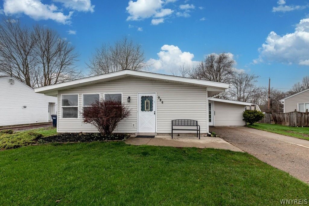 Property Photo: 986 Enola Road NY 14072