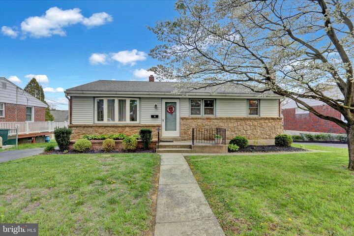 Property Photo:  9 Wingert Road  PA 19610 