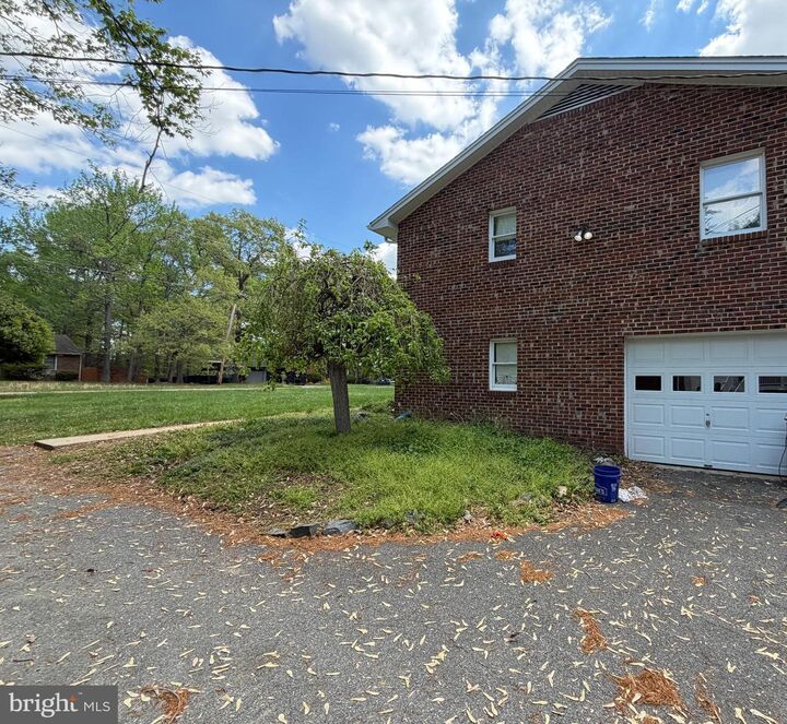 Property Photo:  2711 Moran Drive  MD 20601 