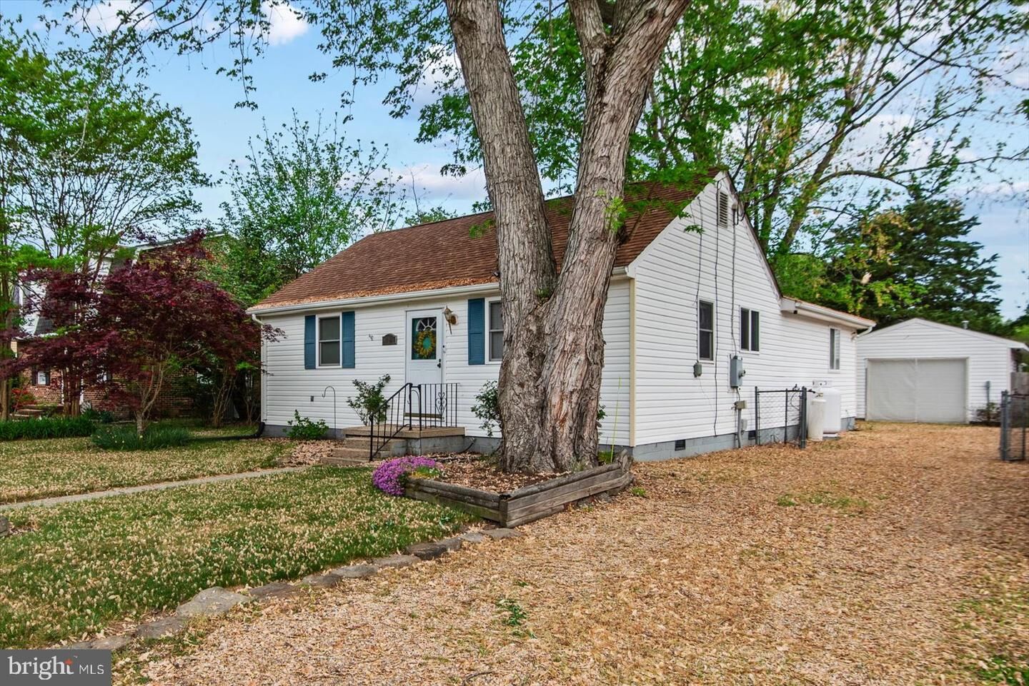 Property Photo:  306 Locust Avenue  VA 22443 