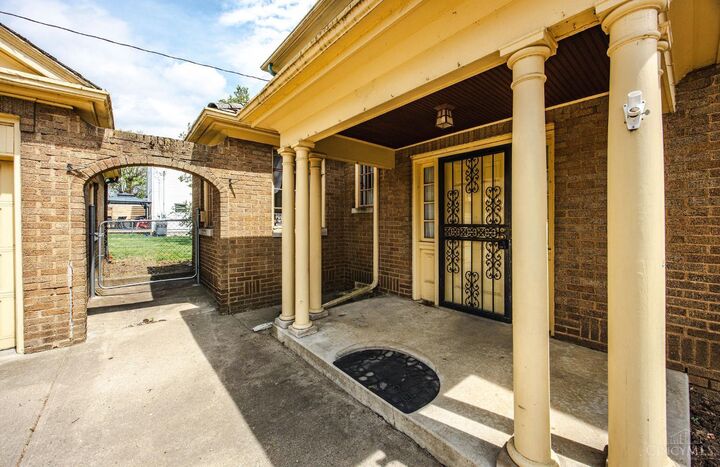 Property Photo:  2003 Indiana Avenue  IN 47331 