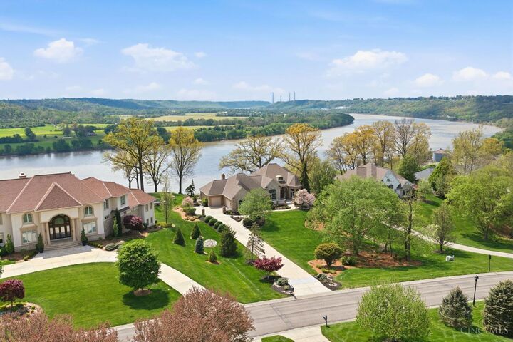 Property Photo:  15 St Andrews Drive  OH 45052 