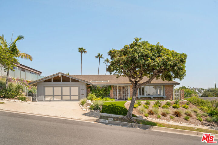 Property Photo:  2160 Winona Blvd  CA 90027 