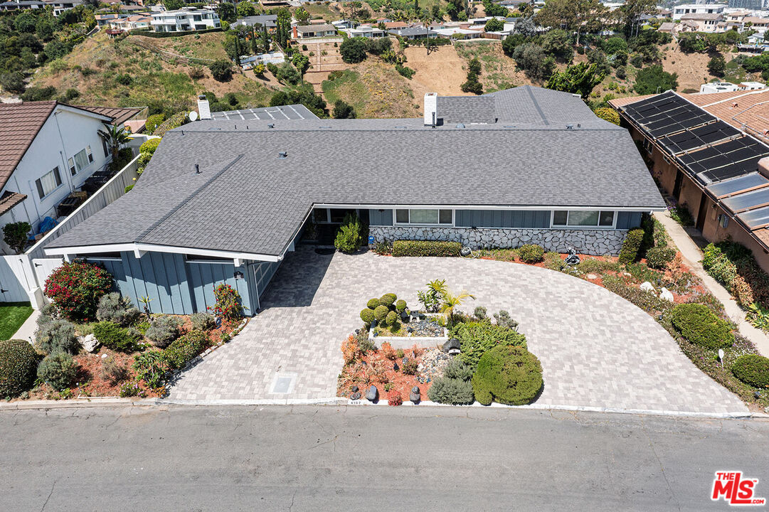 Property Photo:  4107 Punta Alta Dr  CA 90008 