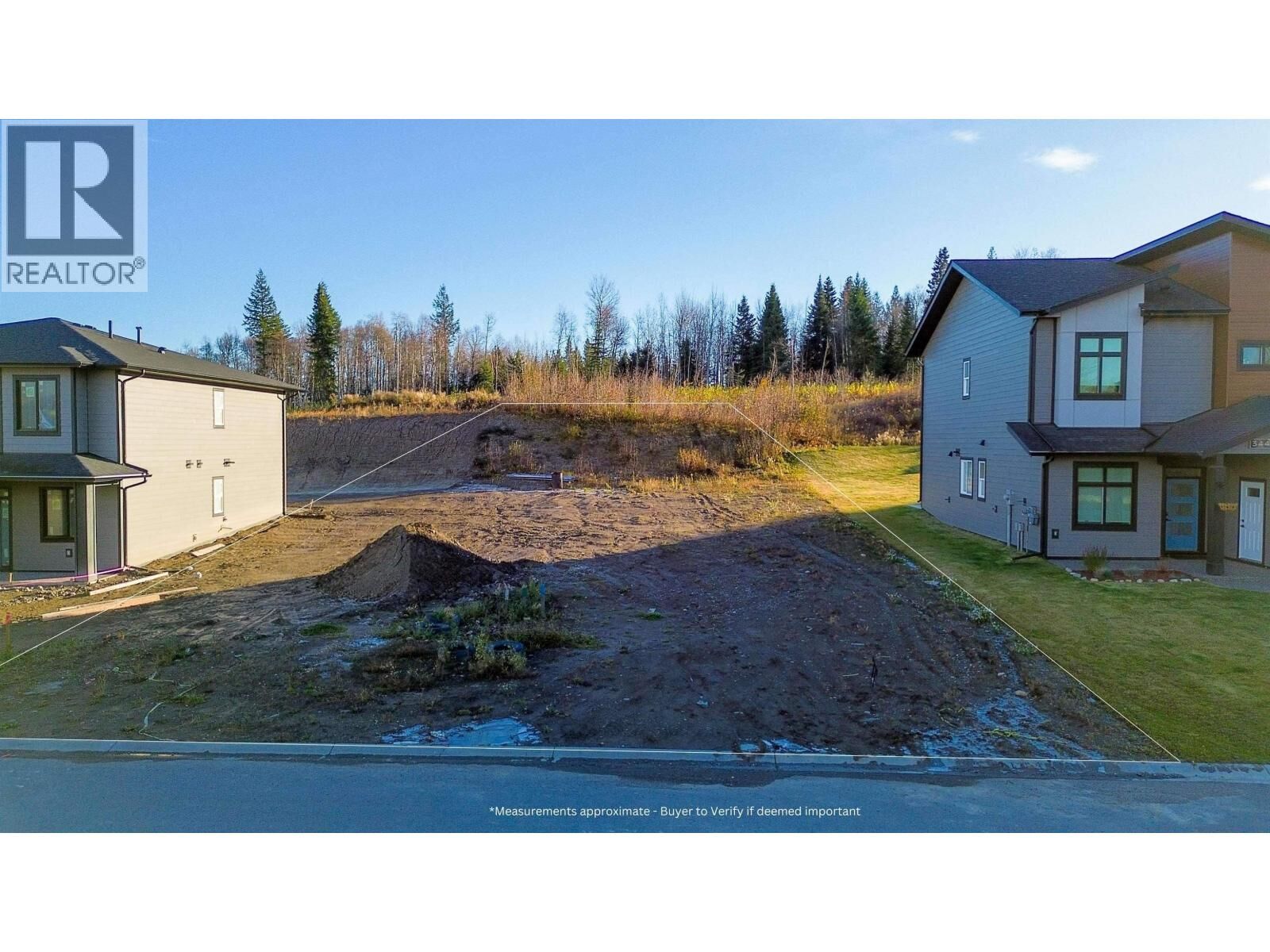 Property Photo:  3551 Munro Way  BC V2N 0K1 