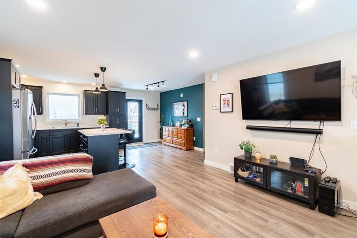 Property Photo:  11 Fox  MB R0A 0V2 