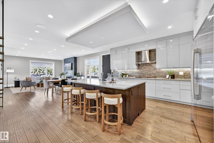 14132 97 Avenue NW — photo 1