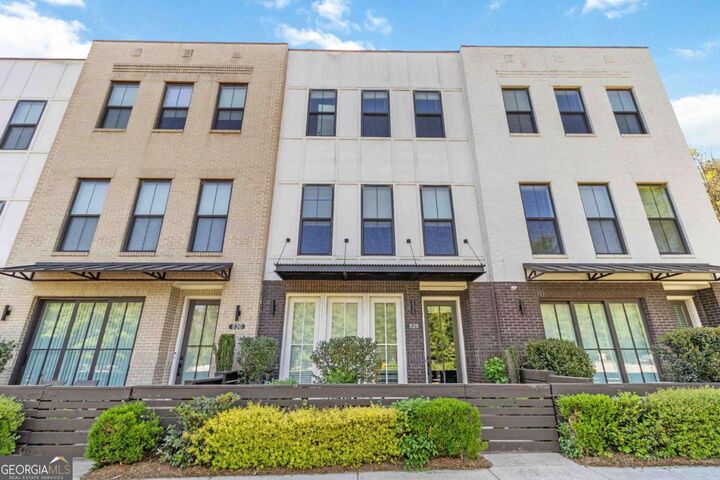 Property Photo:  828 Constellation Drive  GA 30033 
