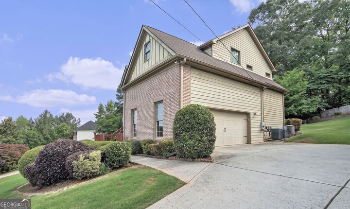 Property Photo:  3641 Mountain Cove Road  GA 30039 