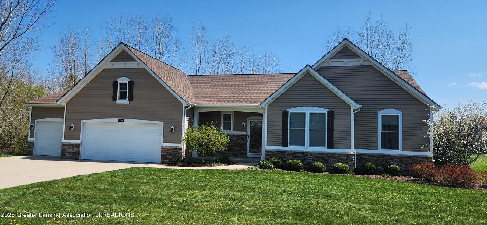 Property Photo:  604 Haley Court  MI 48848 