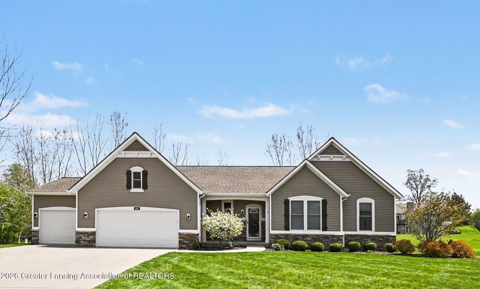 Property Photo:  604 Haley Court  MI 48848 