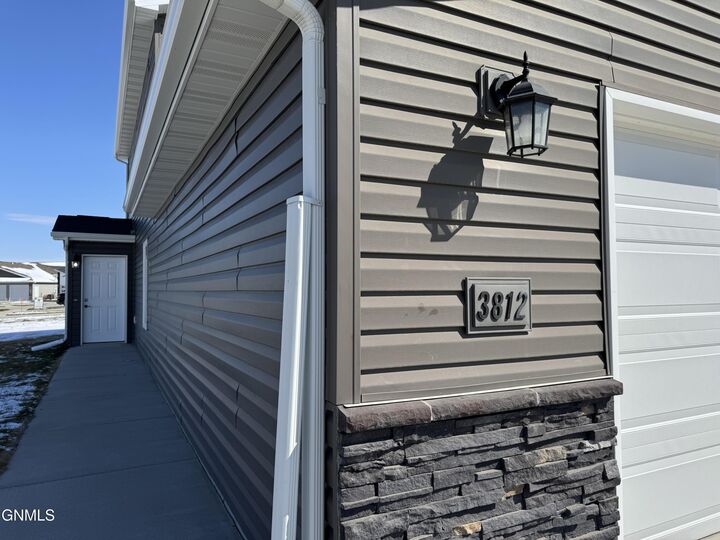 Property Photo:  3812 24th Street SE  ND 58554 