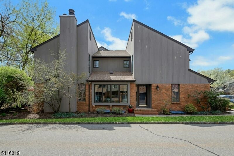 Property Photo:  21 Shelley Pl  NJ 07960 